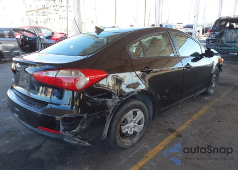 2015 Kia Forte Lx z USA, uszkodzony, nr VIN KNAFK4A66F5291613